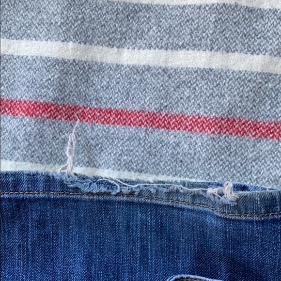 Joe’s Jeans Distressed Jeans - Picture 8 of 11